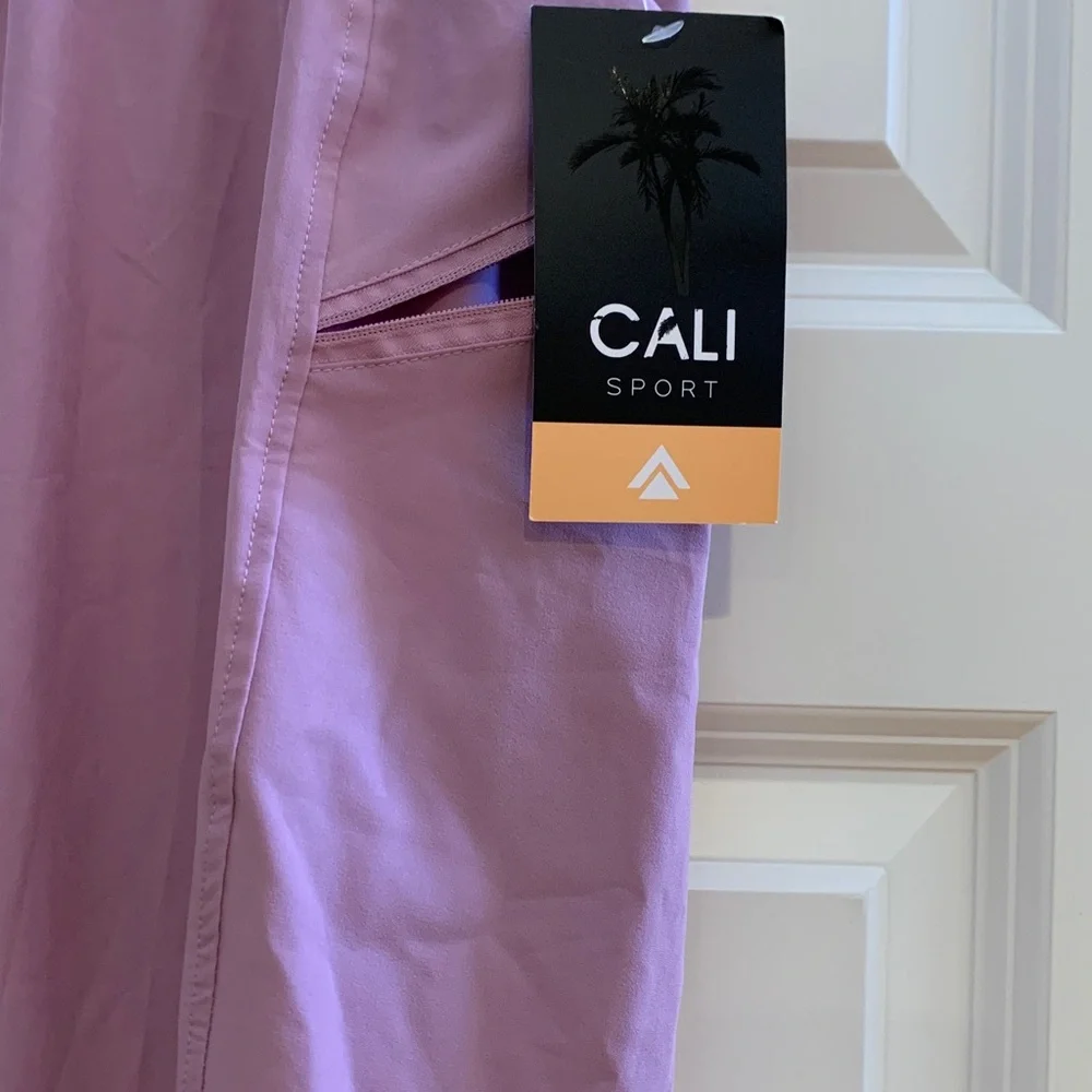 Cali Sport Joggers - Picture 2 of 5